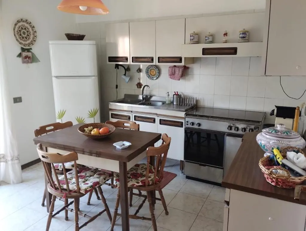 Gramsci Holiday House Apartment Gravina di Catania